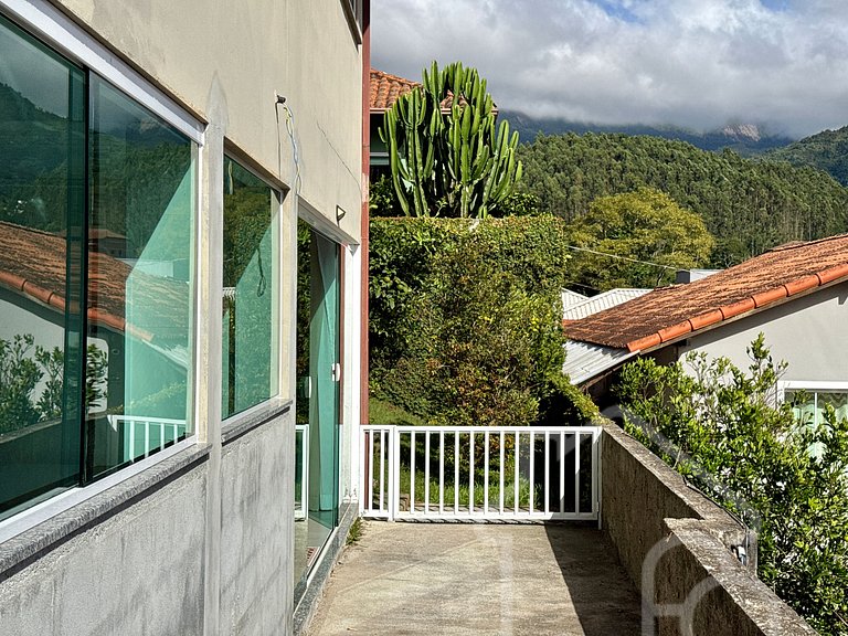 Casa na Serra com vista para as montanhas