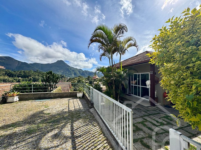 Casa na Serra com vista para as montanhas