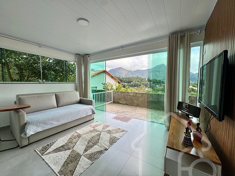 Casa na Serra com vista para as montanhas