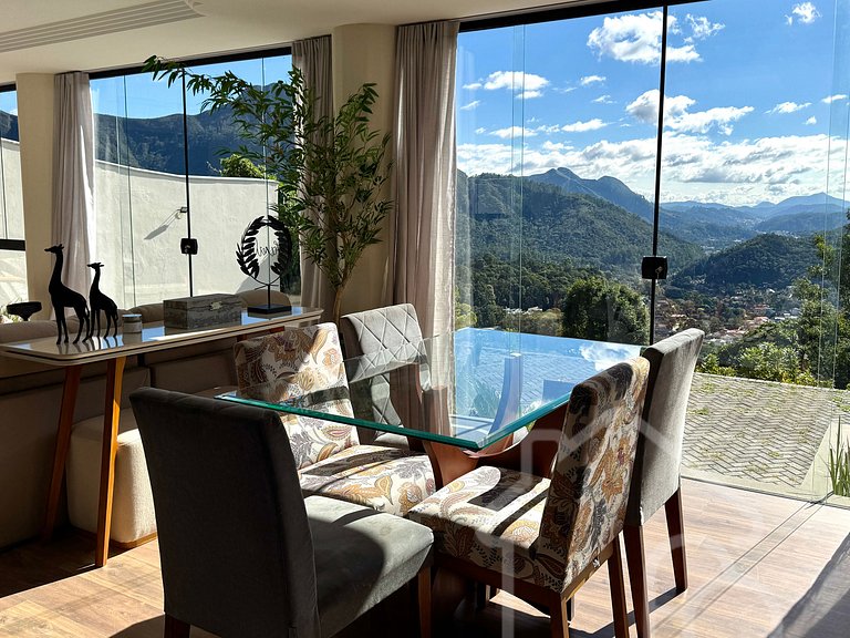 Casa Aconchegante com Vista Panorâmica
