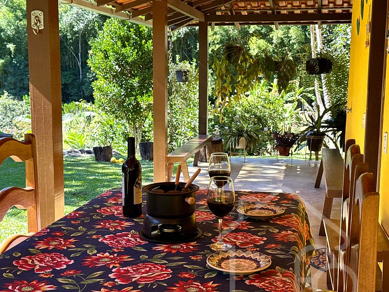 Refúgio na Serra com Rio no Jardim – Remanso Galdi