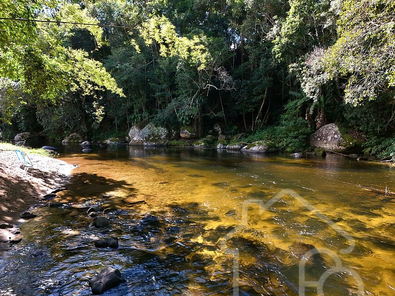 Refúgio na Serra com Rio no Jardim – Remanso Galdi