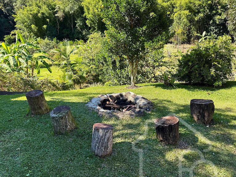 Refúgio na Serra com Rio no Jardim – Remanso Galdi