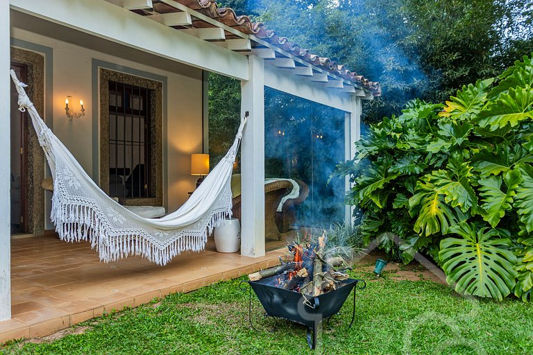 Casa de Campo em Itaipava com Piscina e Lareira