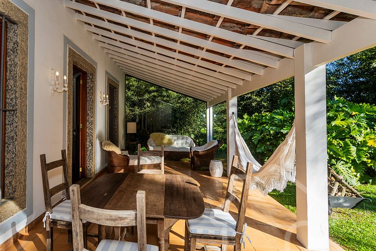 Casa de Campo em Itaipava com Piscina e Lareira
