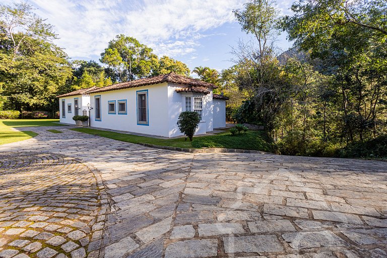 Casa de Campo em Itaipava com Piscina e Lareira