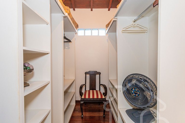 Casa de Campo em Itaipava com Piscina e Lareira