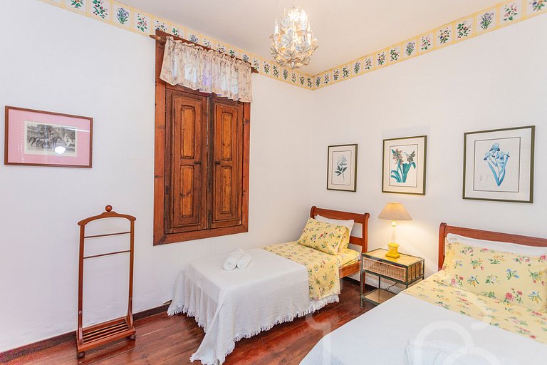 Casa de Campo em Itaipava com Piscina e Lareira