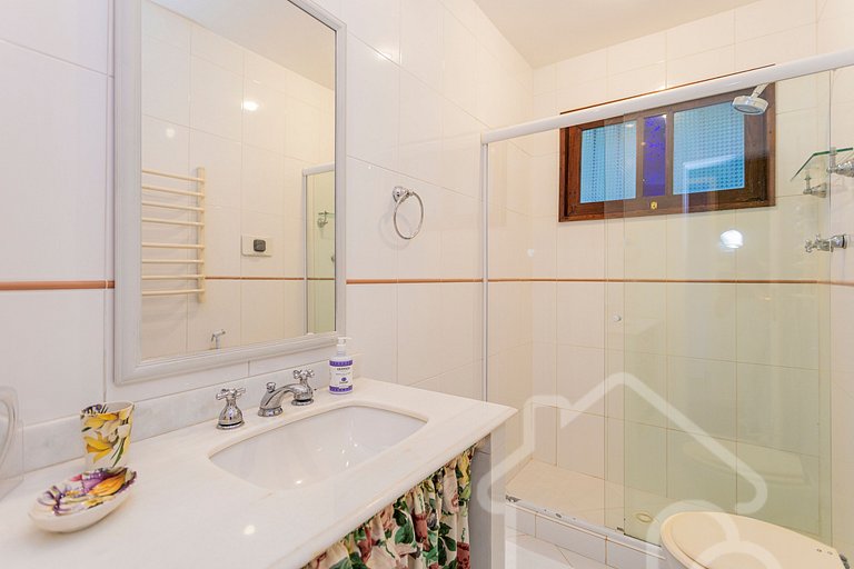 Casa de Campo em Itaipava com Piscina e Lareira