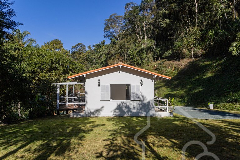 Cabana em Itaipava com Vista para a Serra