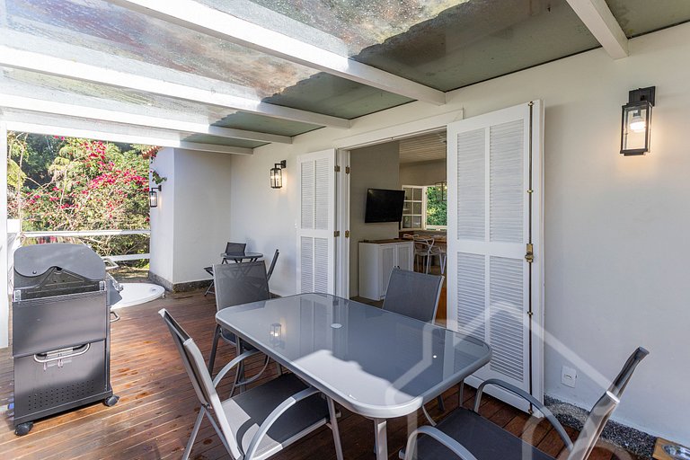 Cabana em Itaipava com Vista para a Serra