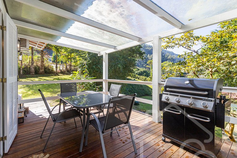 Cabana em Itaipava com Vista para a Serra