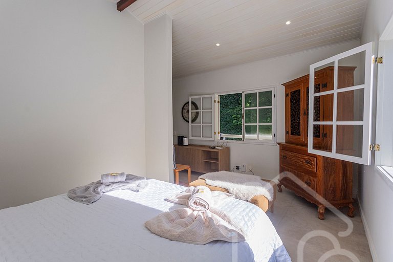 Cabana em Itaipava com Vista para a Serra